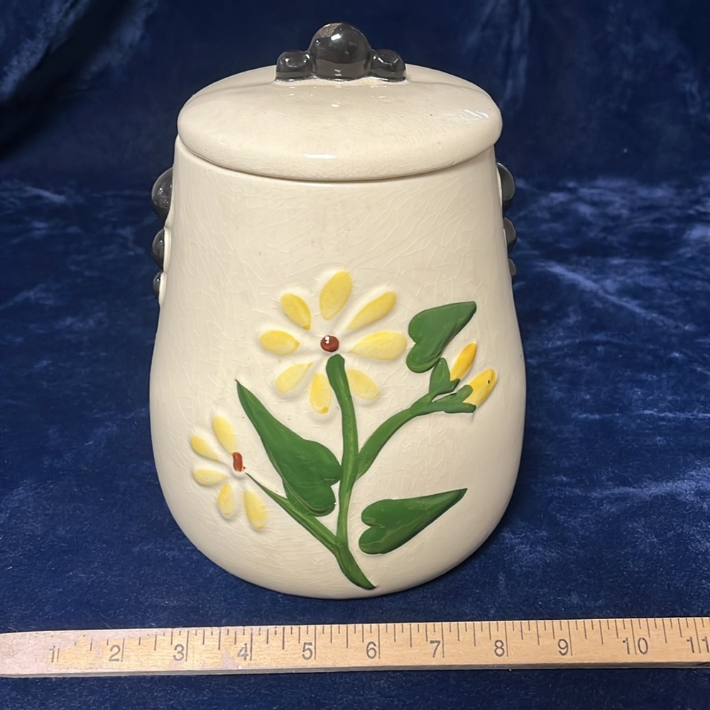 VTG Flower Cookie Jar with Lid - Picture 3 of 10